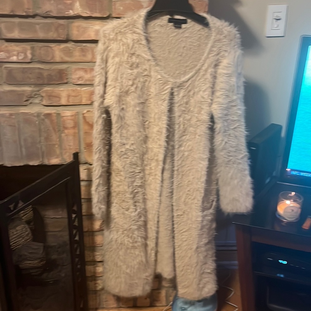 Faux fur cardigan/cardigan coat